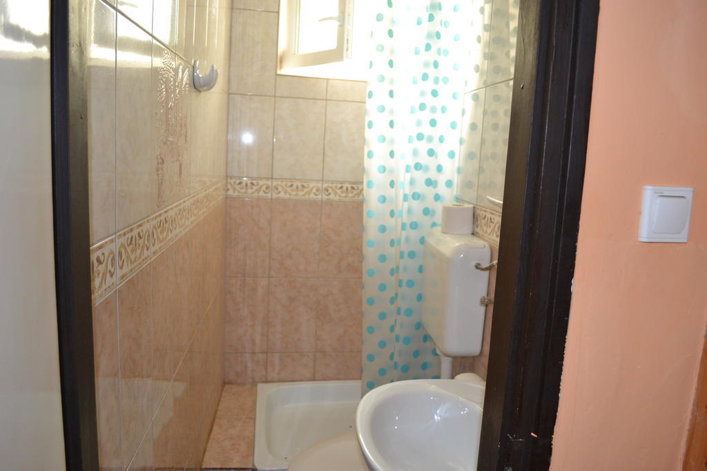 كيستاي Guest House Silatti - Apartments الغرفة الصورة